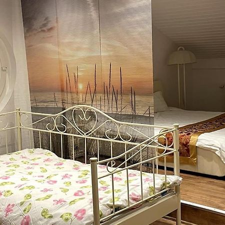 Train Fans Guesthouse Seevetal Eksteriør billede